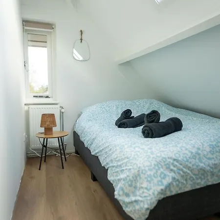 Luxe Wellnesshuis Op De Veluwe בית נופש לונטרן